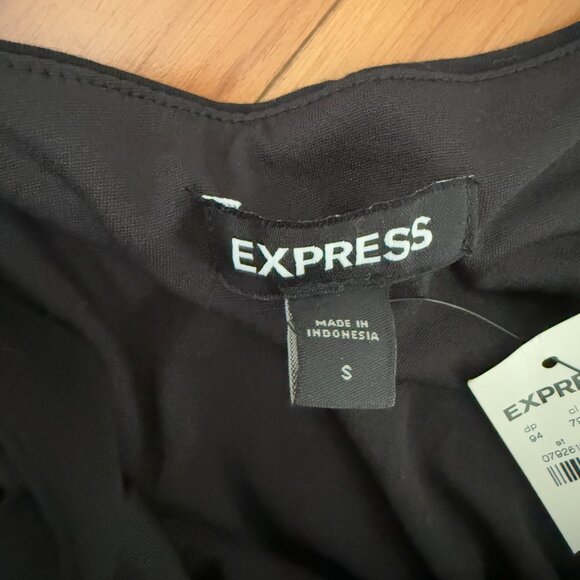 Women Express Square Neck Wide Strap Jumpsuit in Black Size Small - Picture 10 of 11